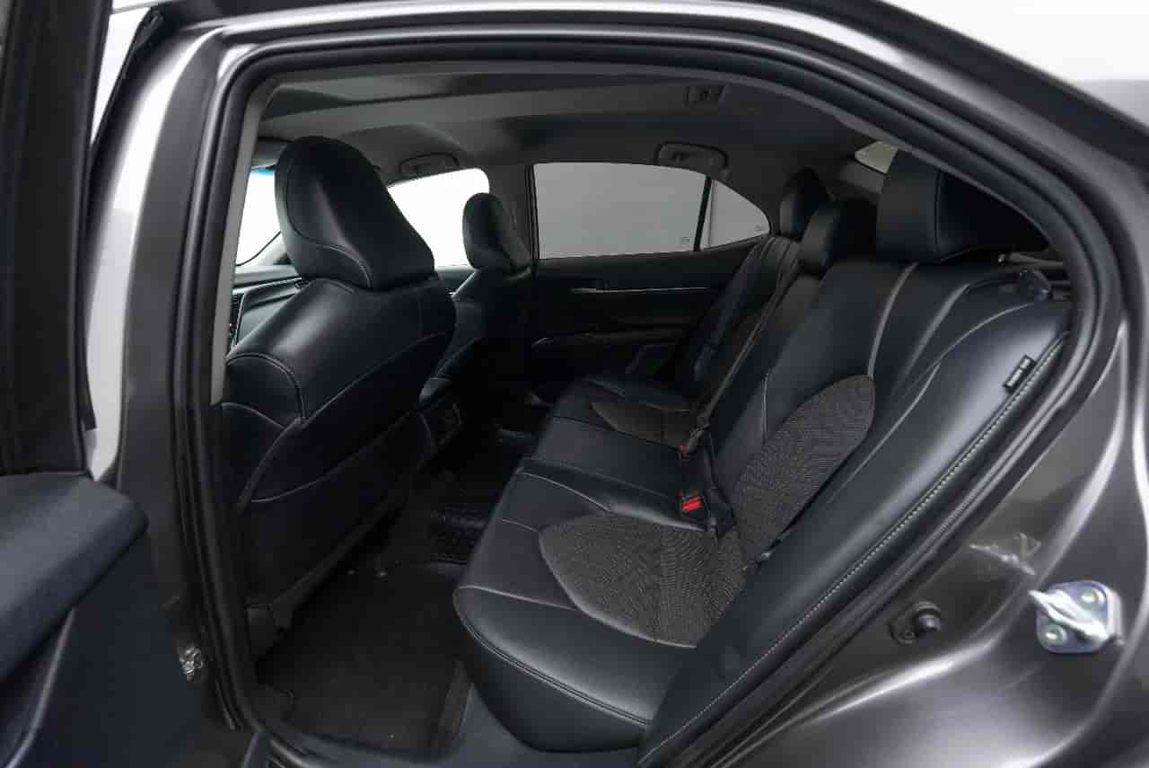 TOYOTA Camry - 8