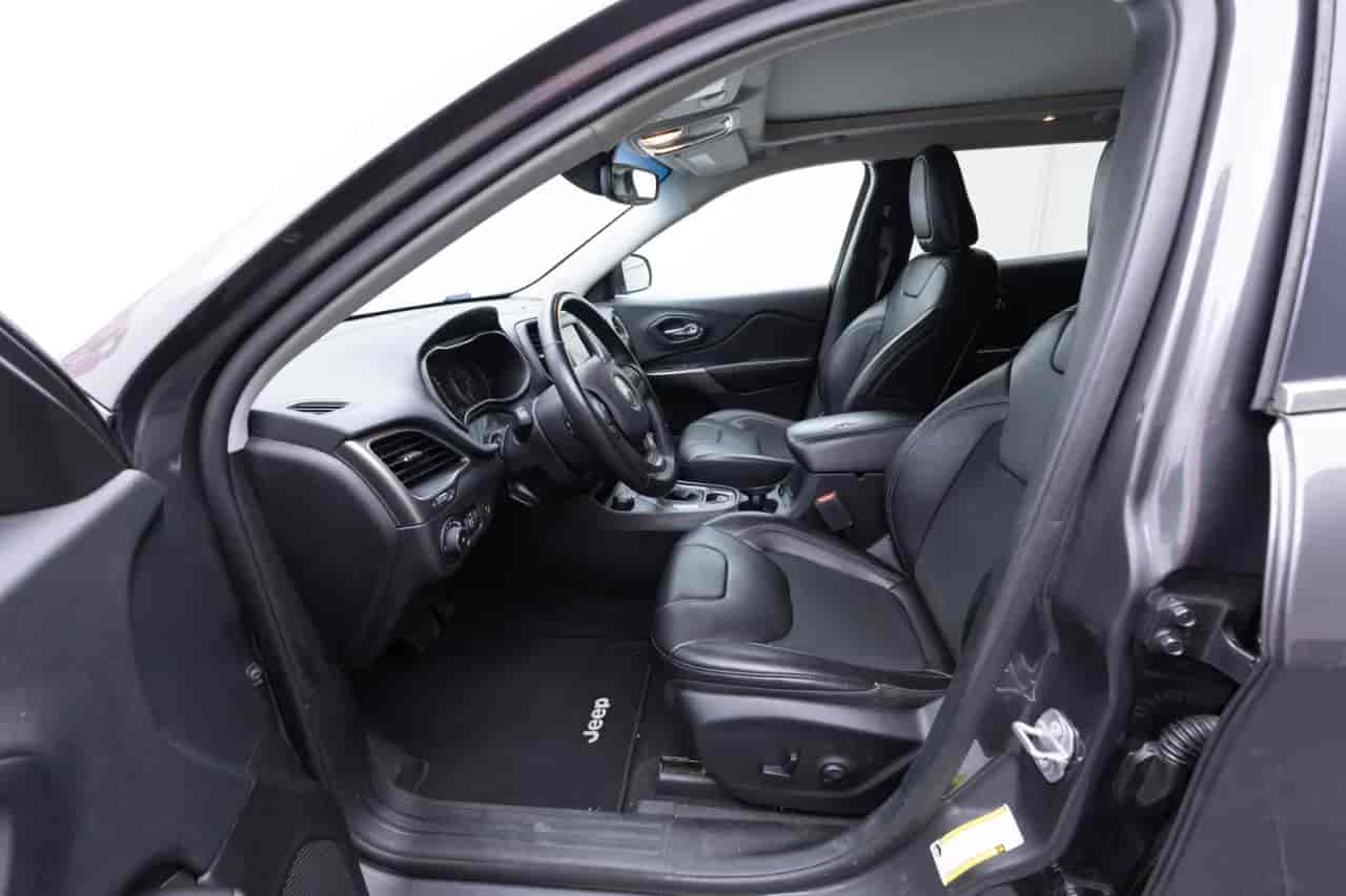 JEEP Cherokee - 10