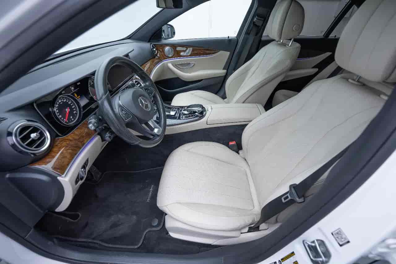 MERCEDES-BENZ E-Class - 10
