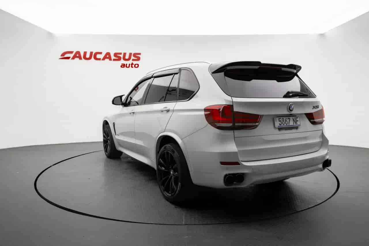 BMW X5 - 6