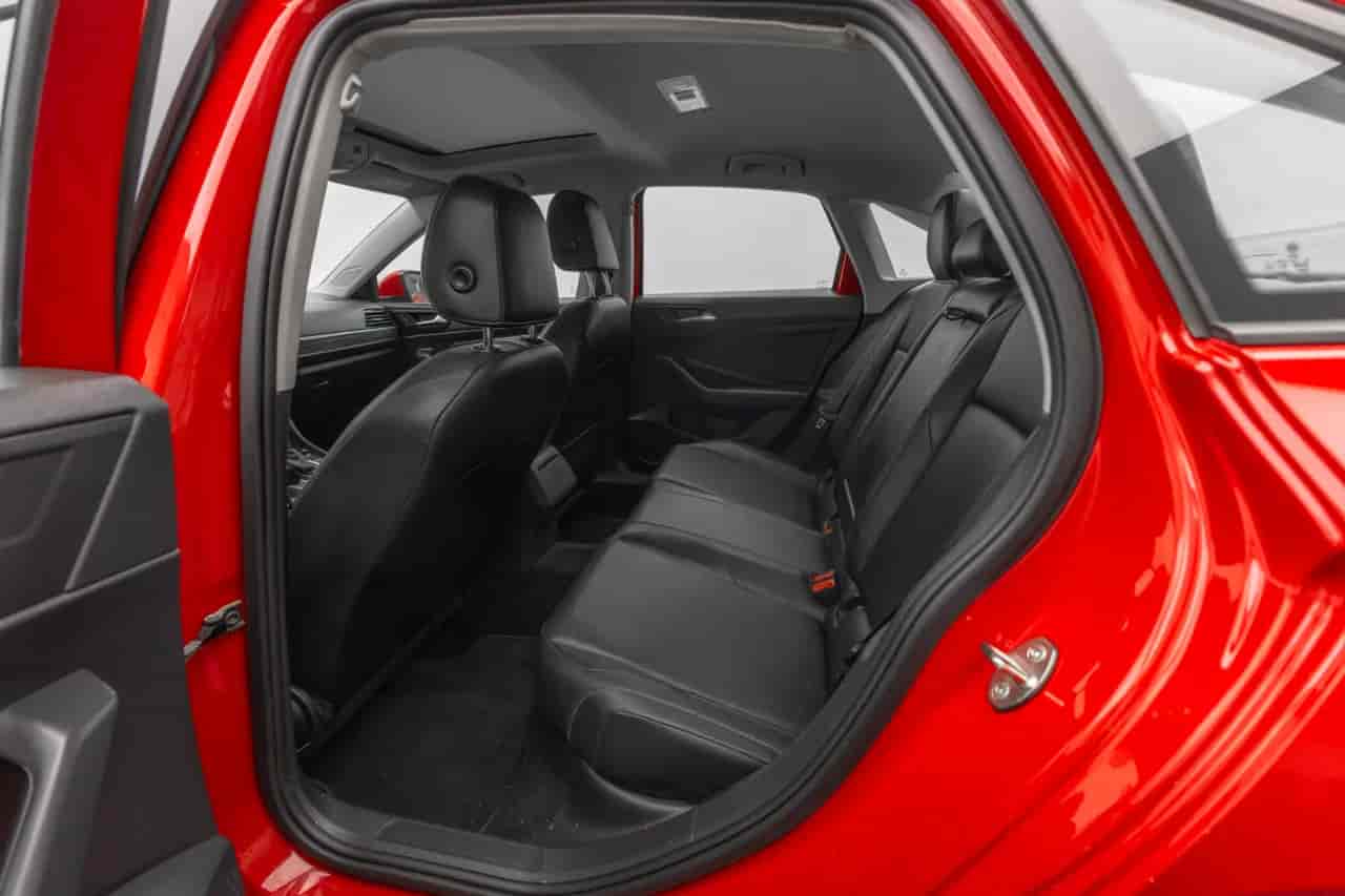 VOLKSWAGEN Jetta - 8