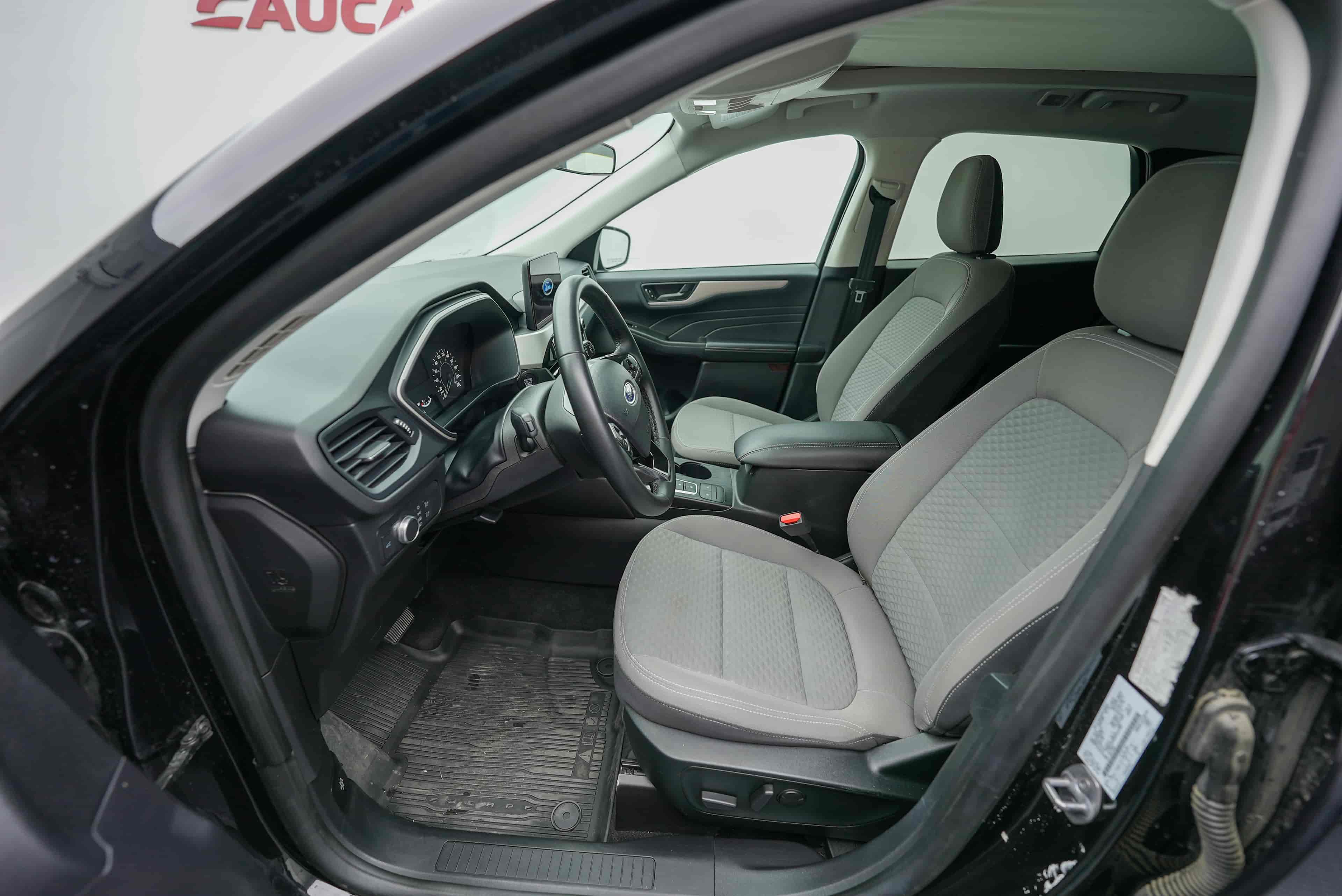 FORD Escape - 10