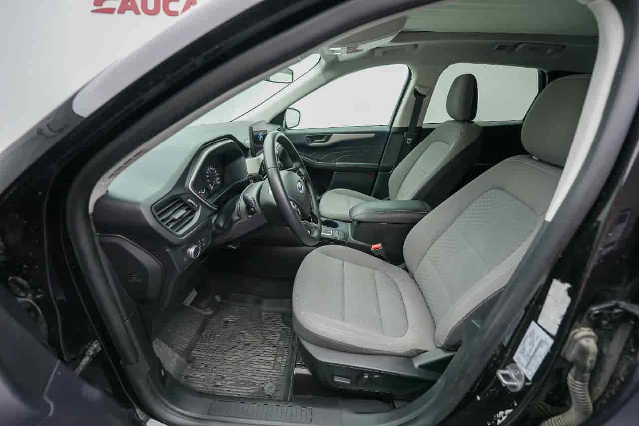 FORD Escape - 10