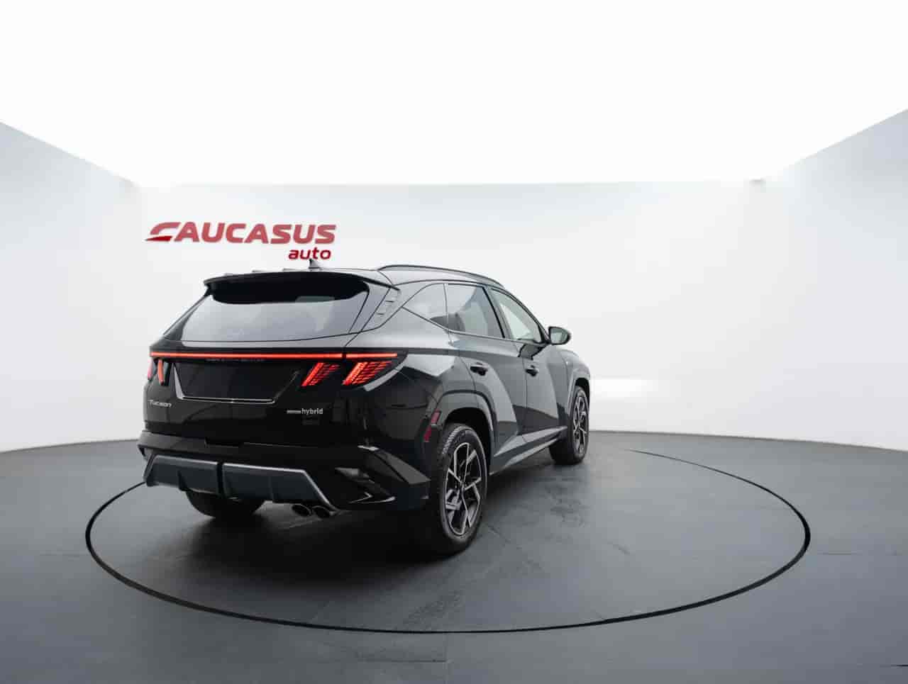 HYUNDAI Tucson - 4