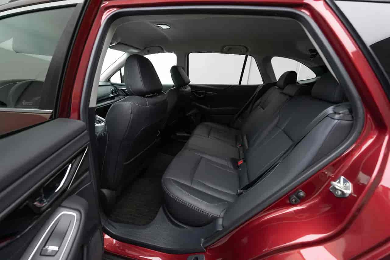 SUBARU Outback - 8