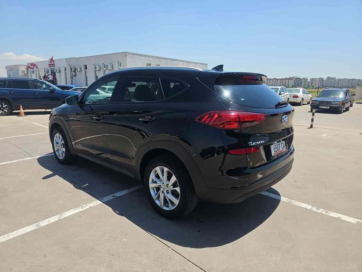 HYUNDAI Tucson - 6
