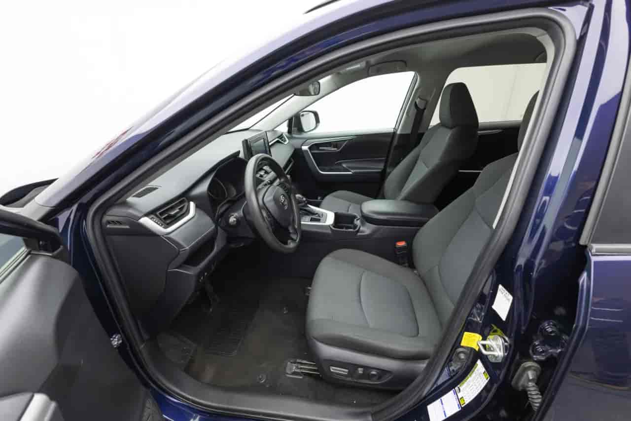 TOYOTA RAV4 - 10