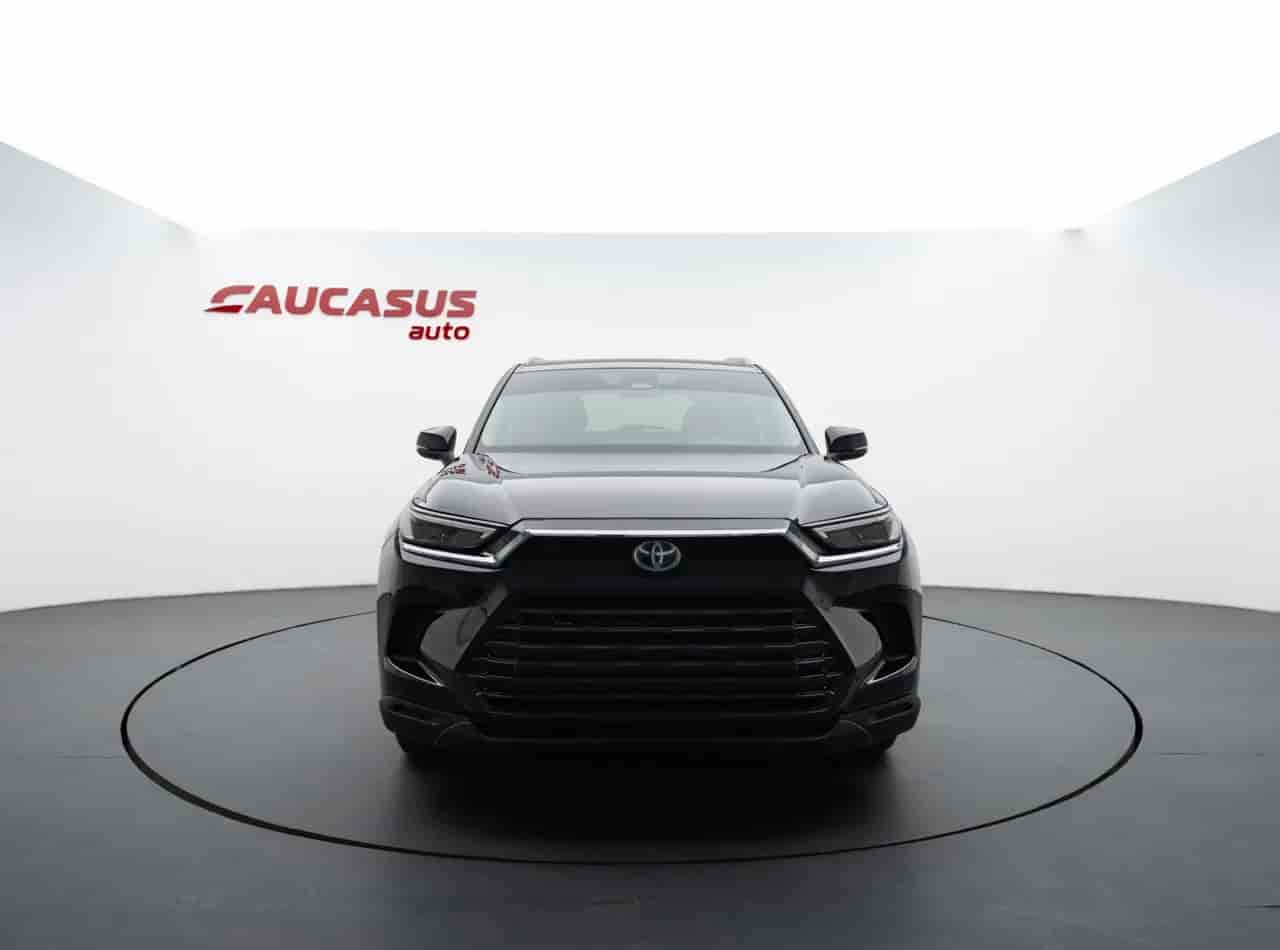 TOYOTA Grand Highlander - 2
