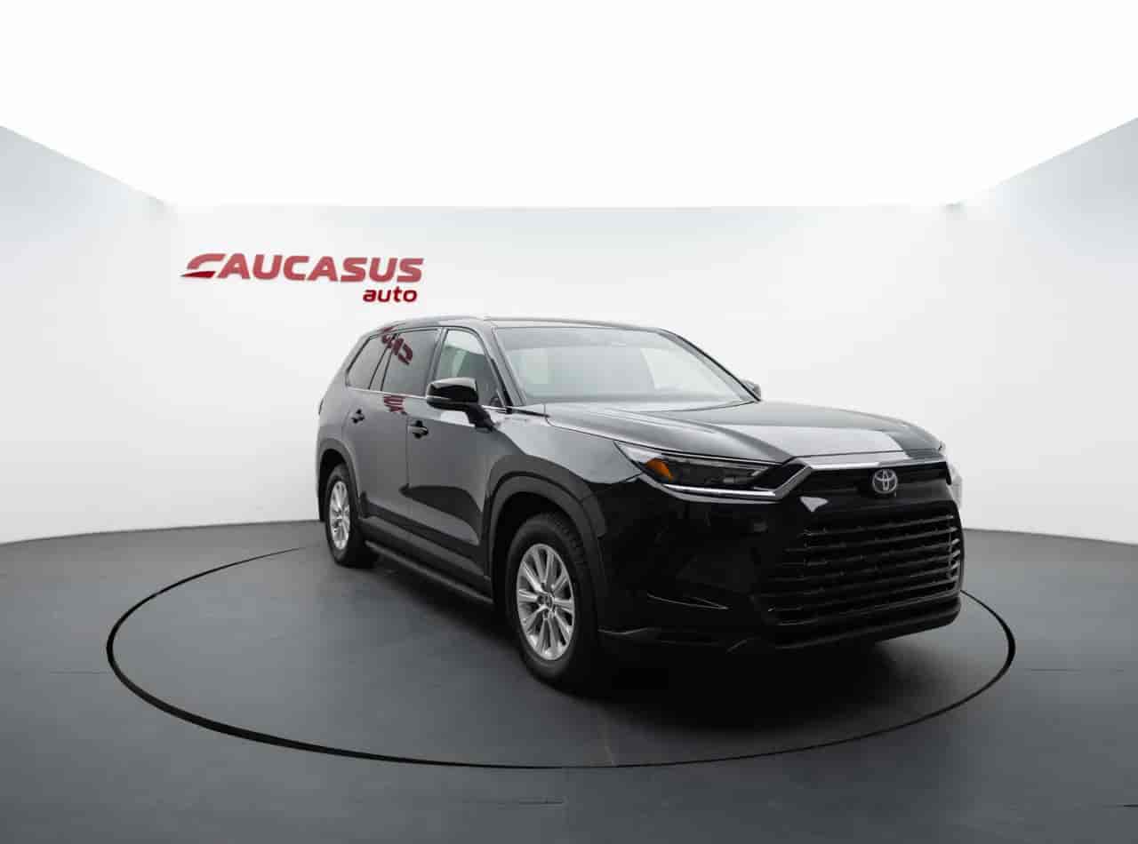 TOYOTA Grand Highlander - 3