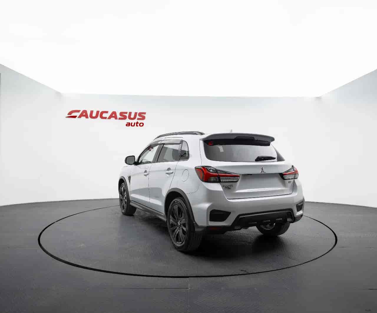 MITSUBISHI Outlander - 6