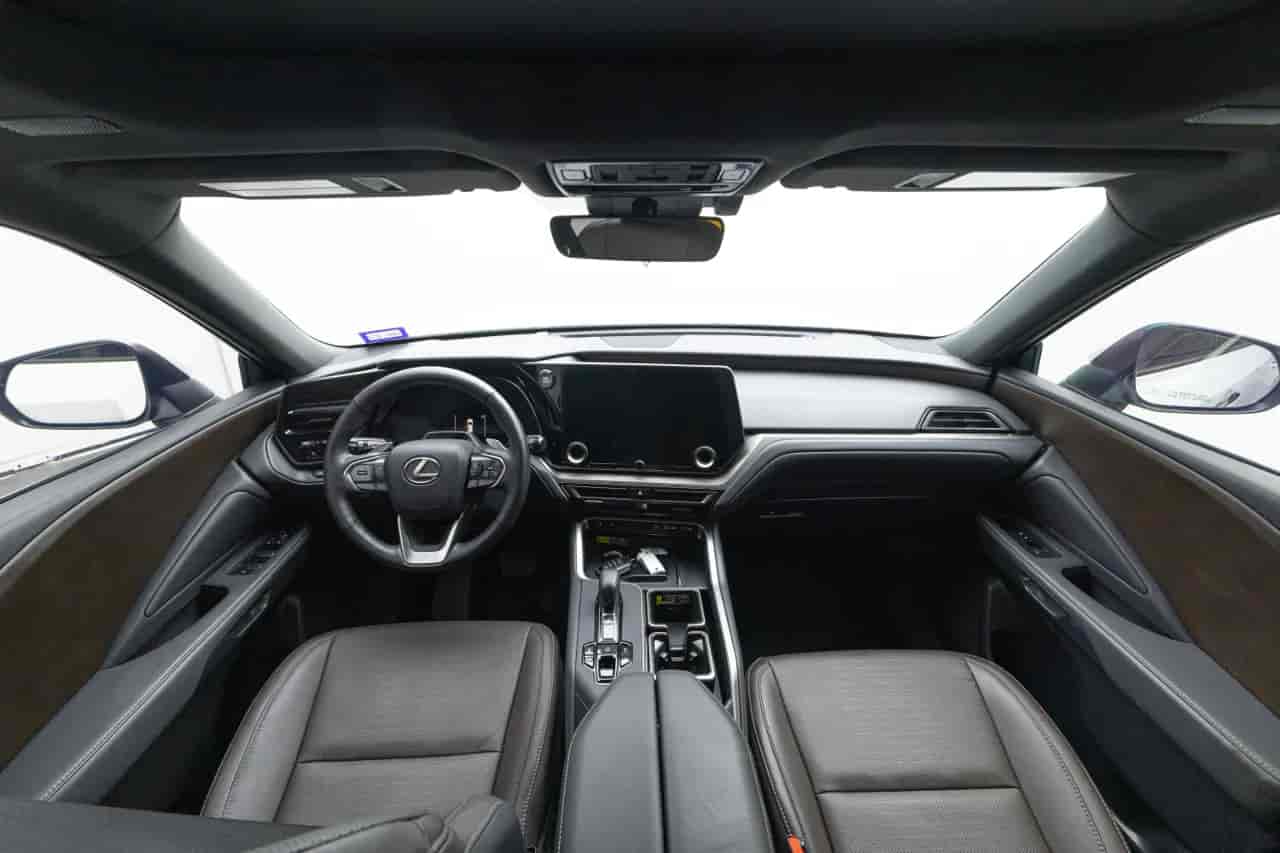 LEXUS TX - 9