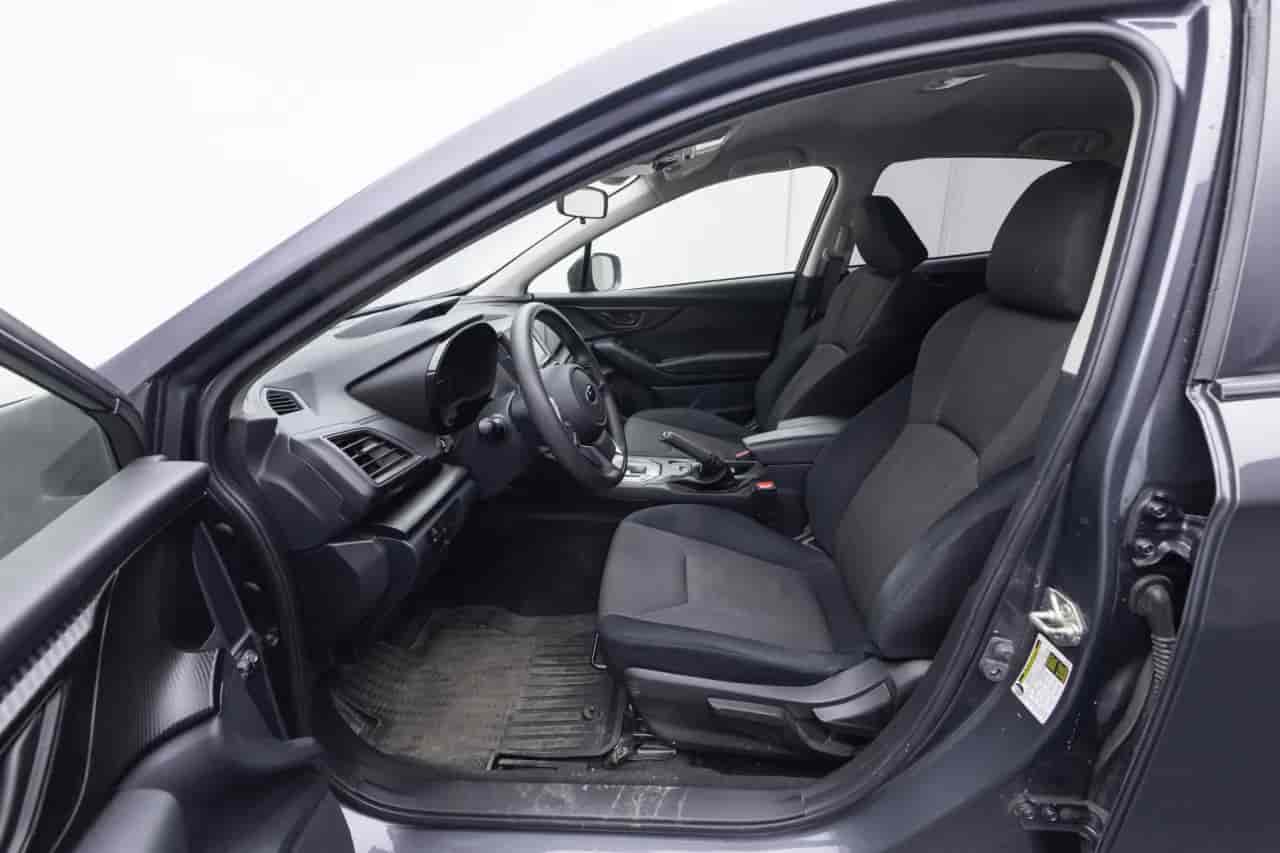 SUBARU Crosstrek - 10