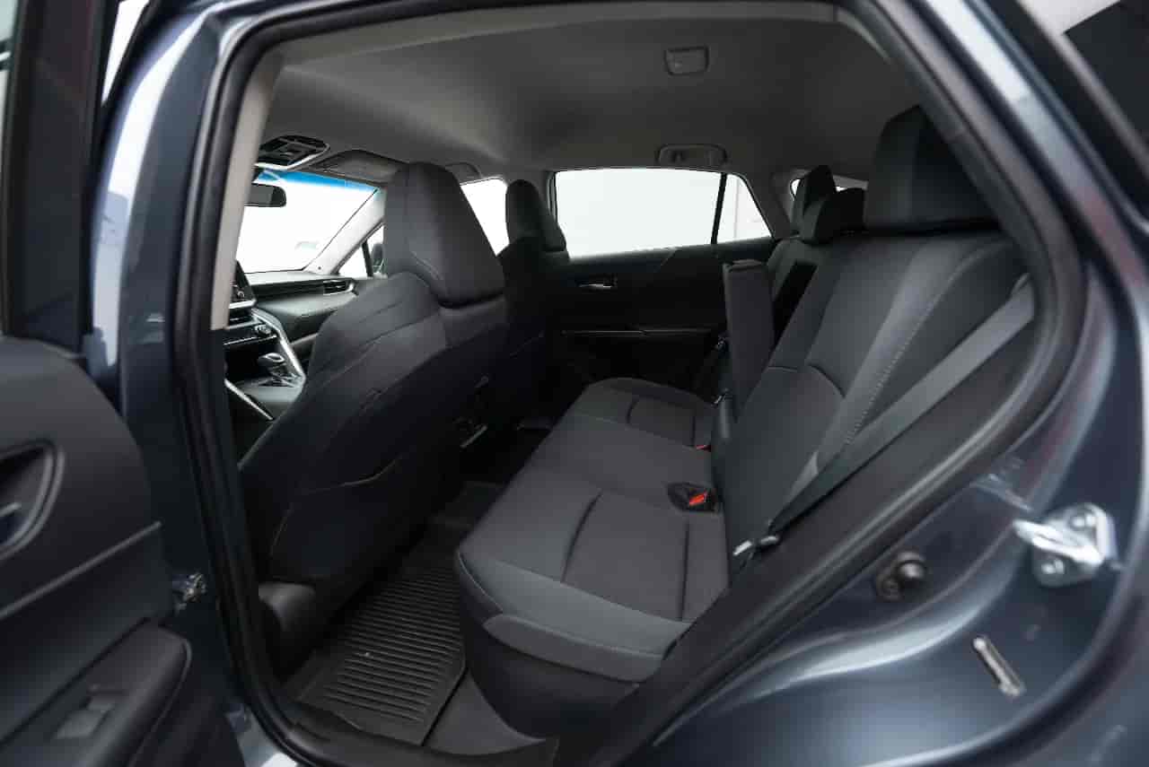 TOYOTA Venza - 8
