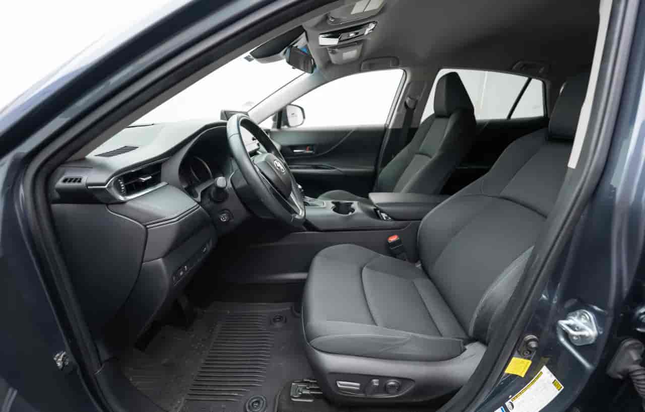 TOYOTA Venza - 10