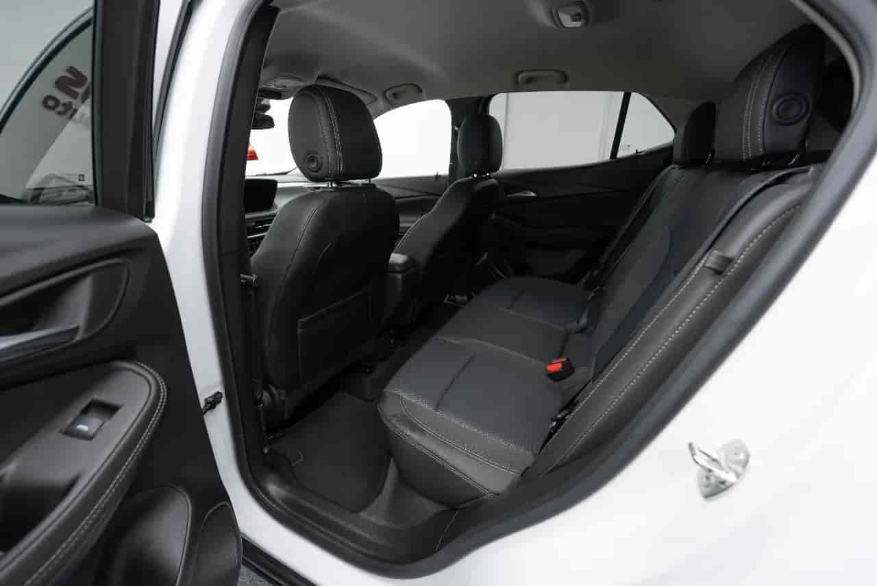 BUICK Encore GX - 8