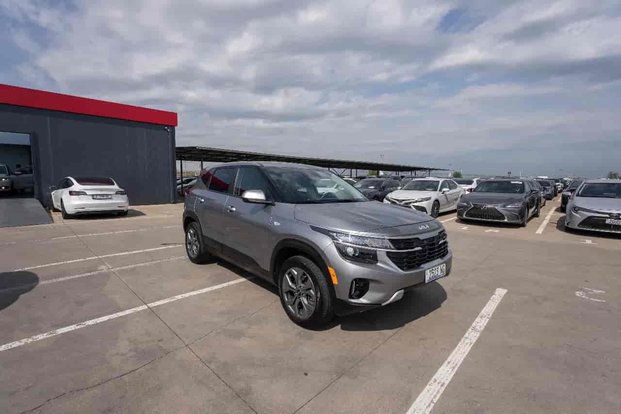 KIA Seltos - 3