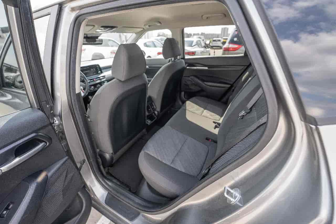 KIA Seltos - 8