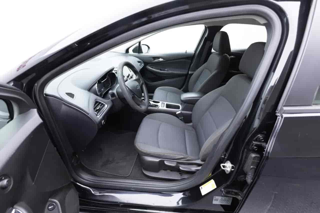 CHEVROLET Cruze - 10