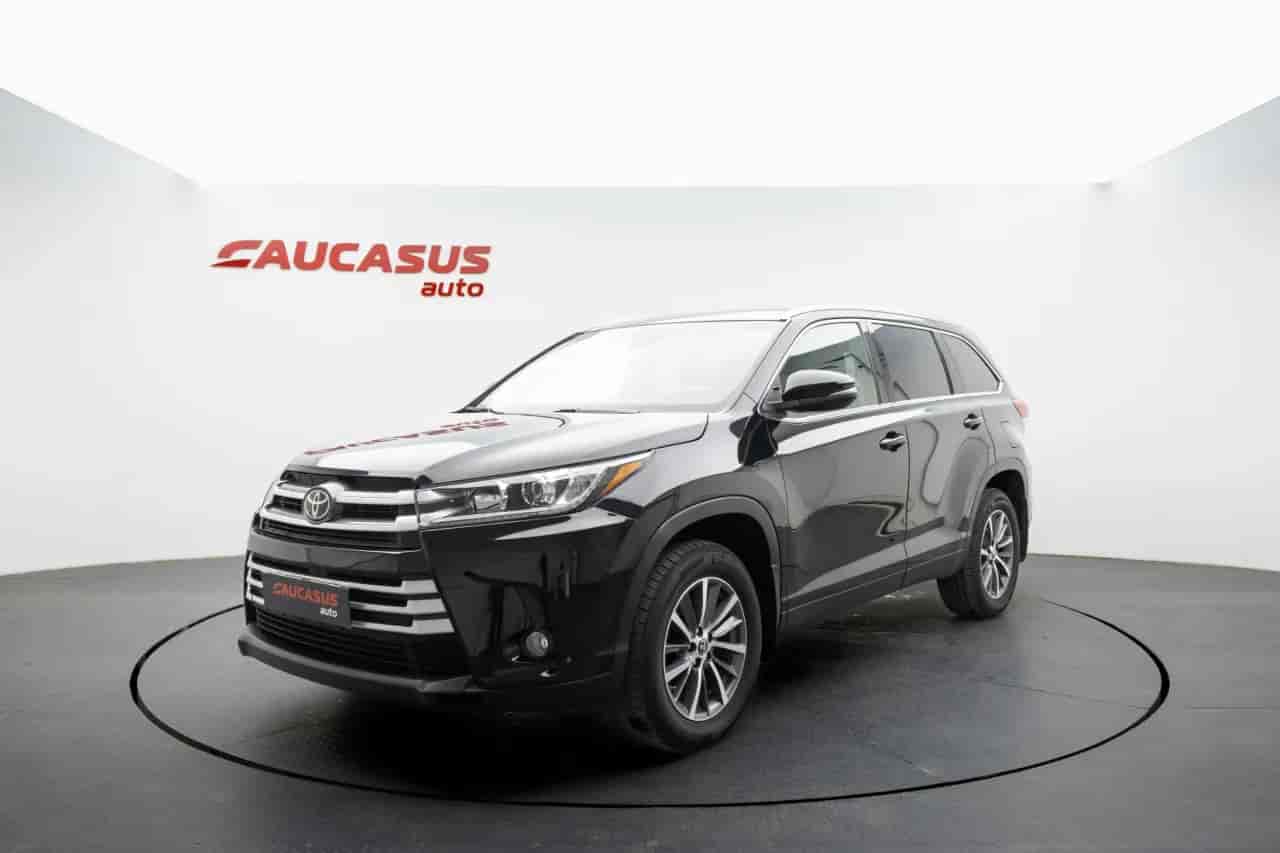 TOYOTA Highlander - 1
