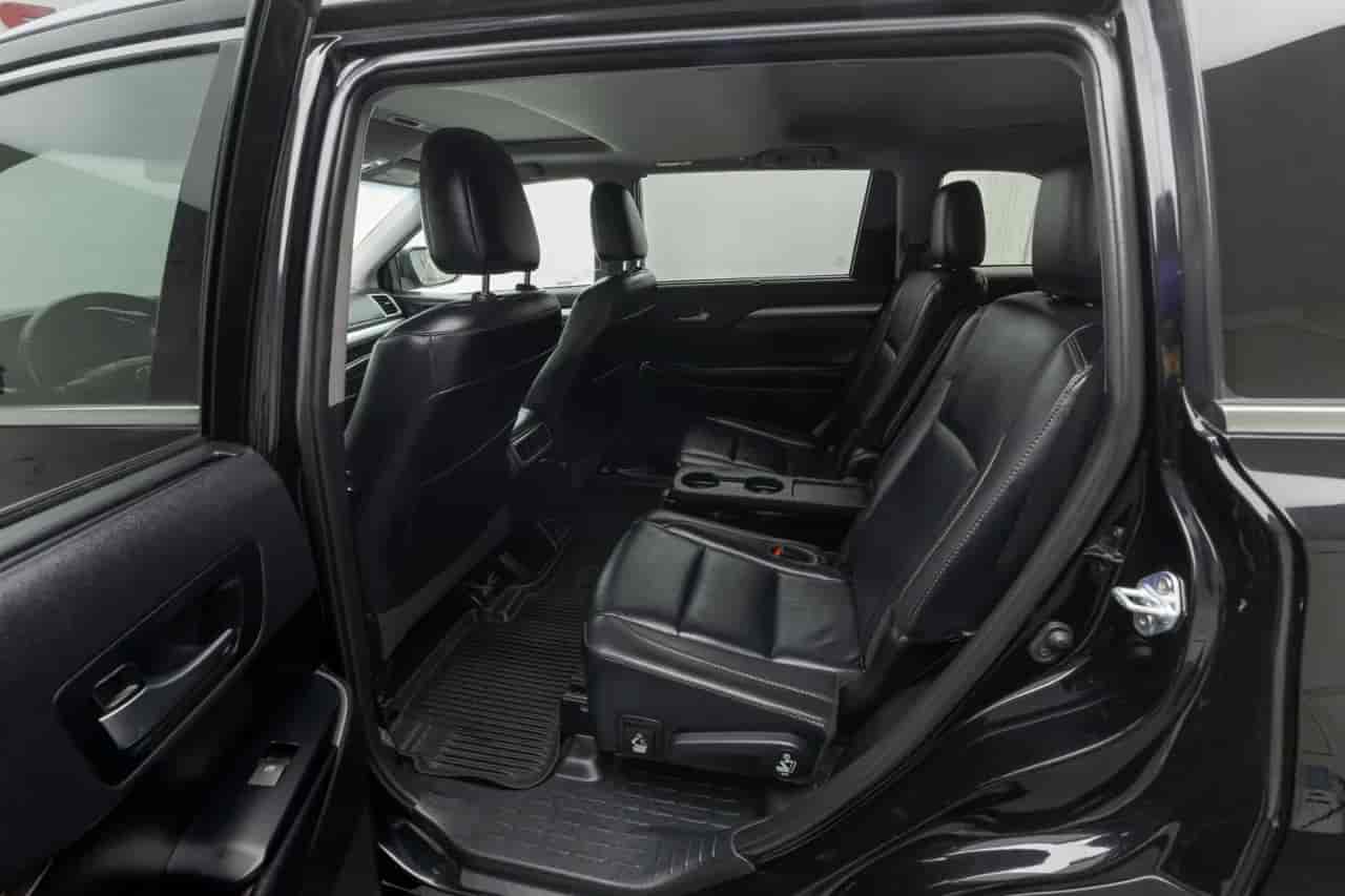 TOYOTA Highlander - 8