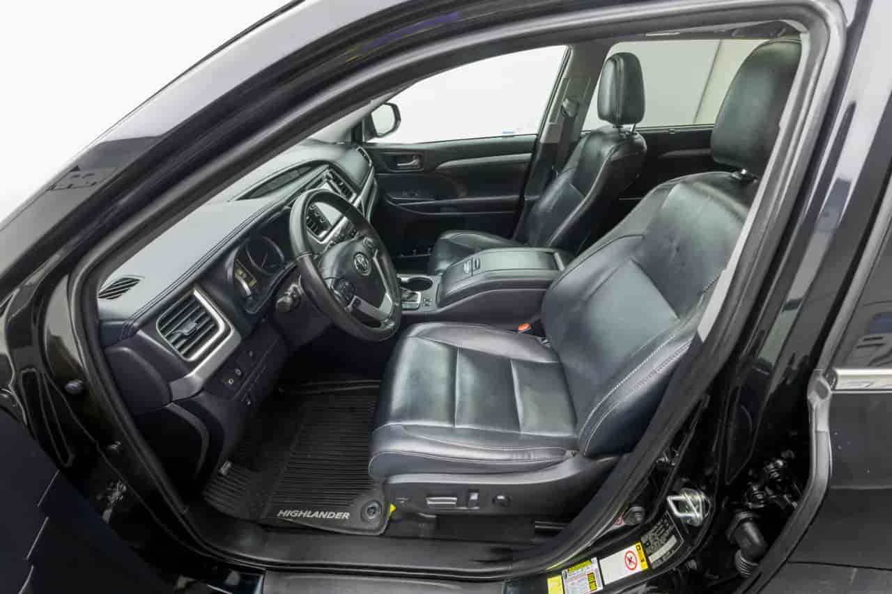 TOYOTA Highlander - 10