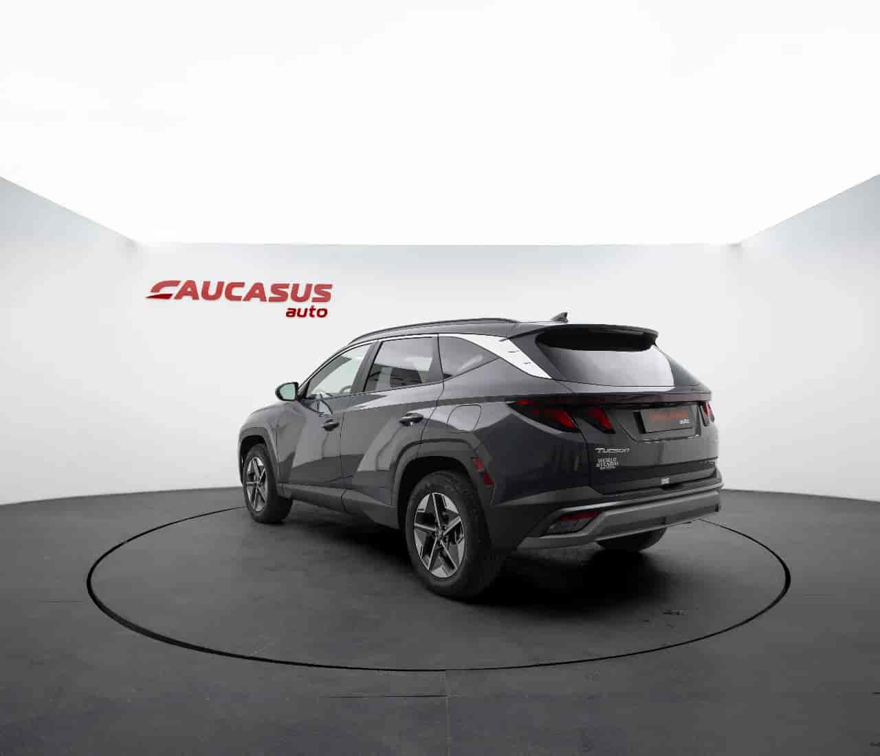 HYUNDAI Tucson - 6
