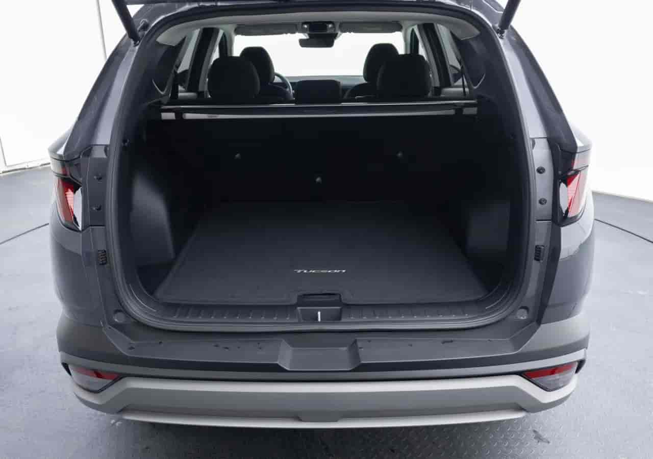 HYUNDAI Tucson - 7