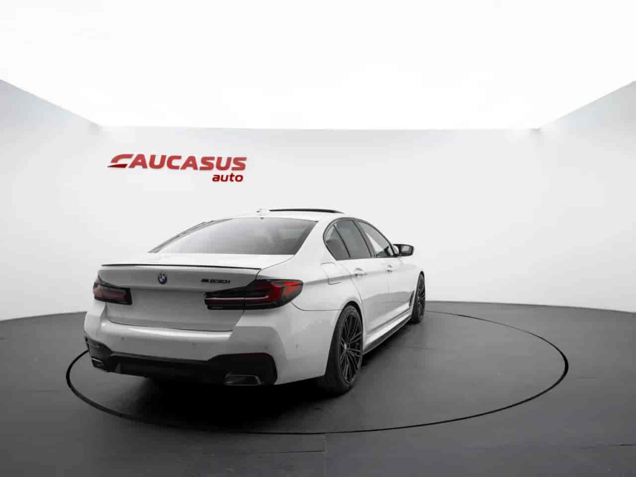BMW 530i - 4