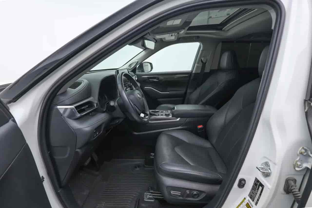 TOYOTA Highlander - 10