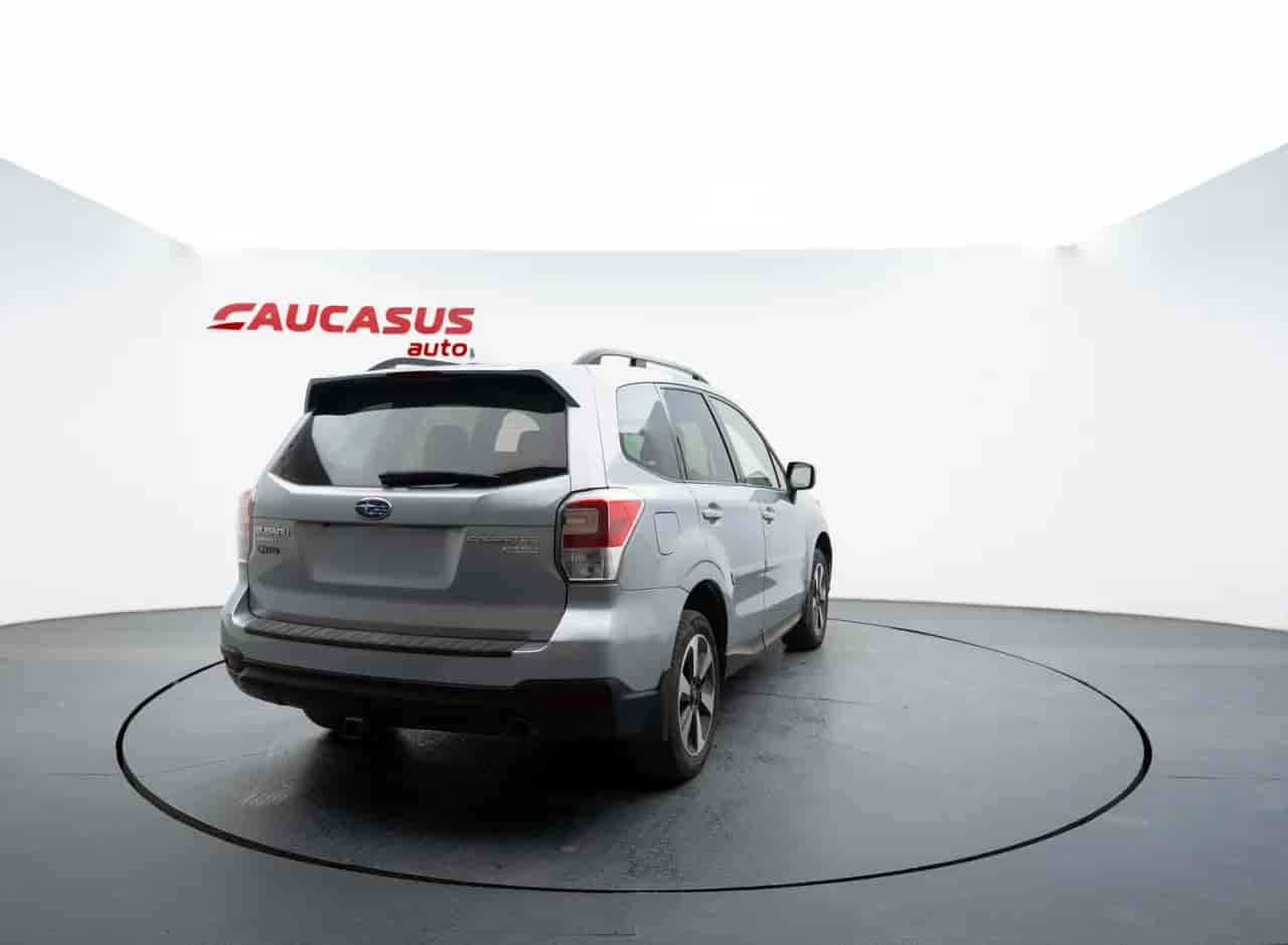 SUBARU Forester - 4
