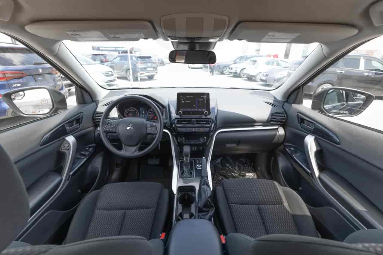 MITSUBISHI Eclipse Cross - 9