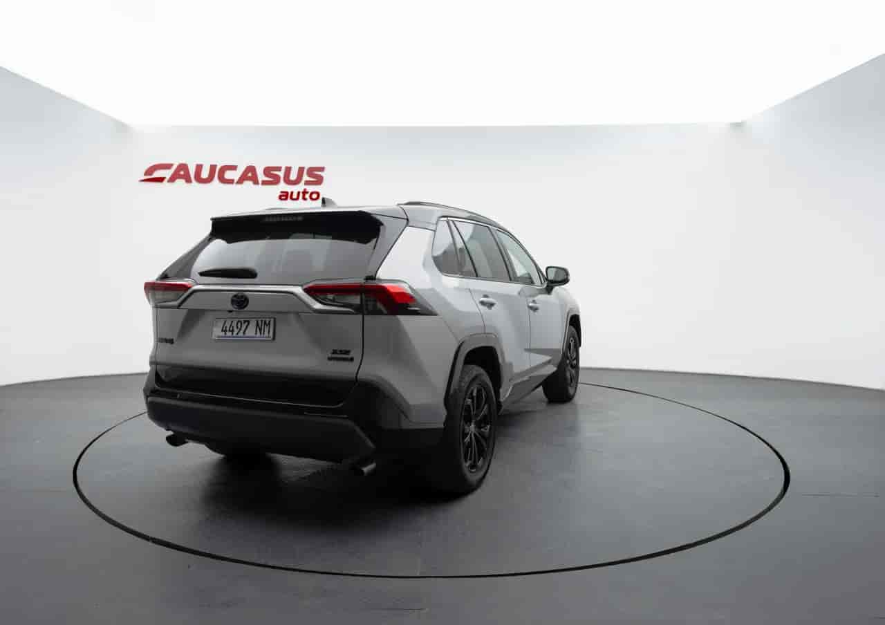 TOYOTA RAV4 - 4