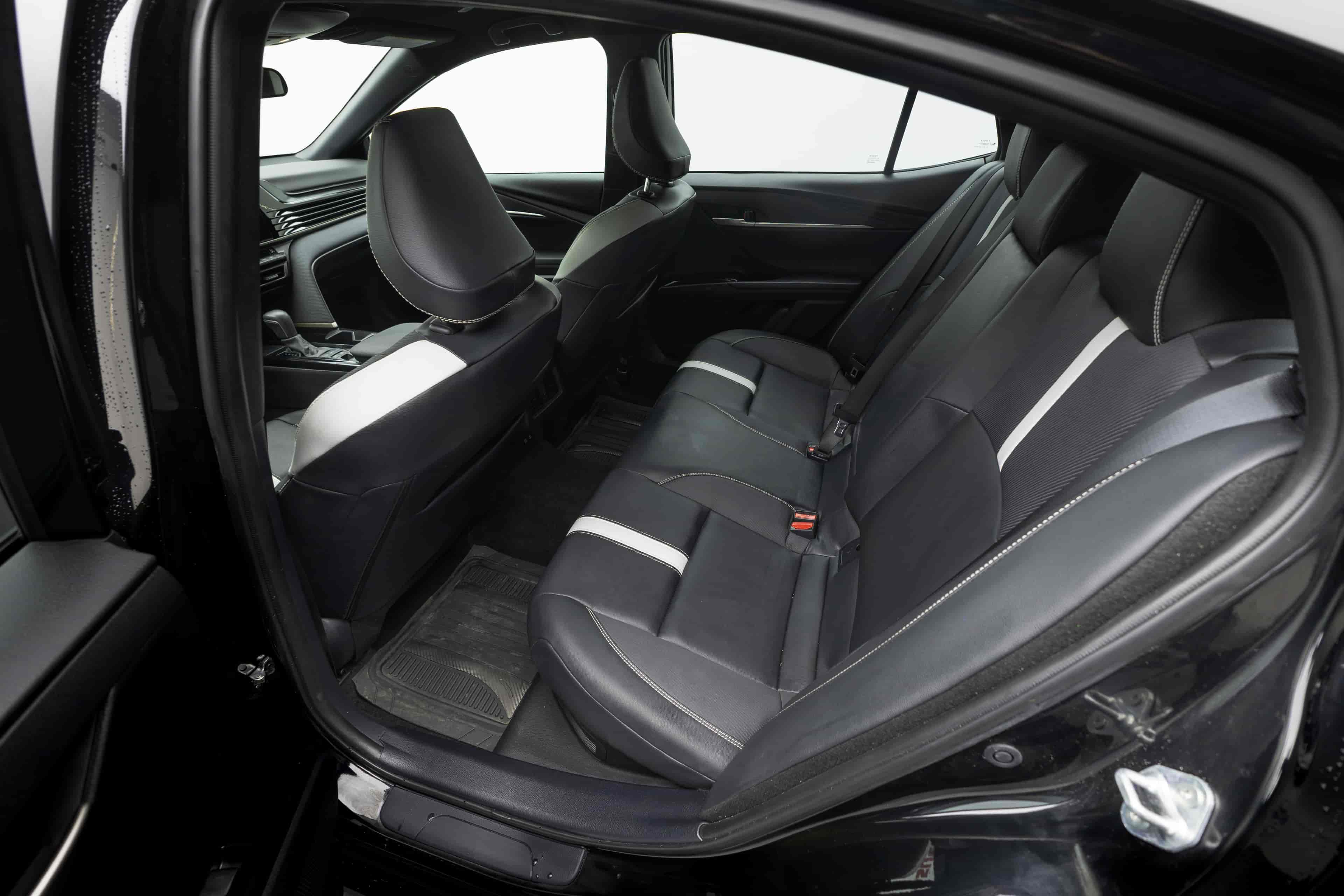 TOYOTA Camry - 7