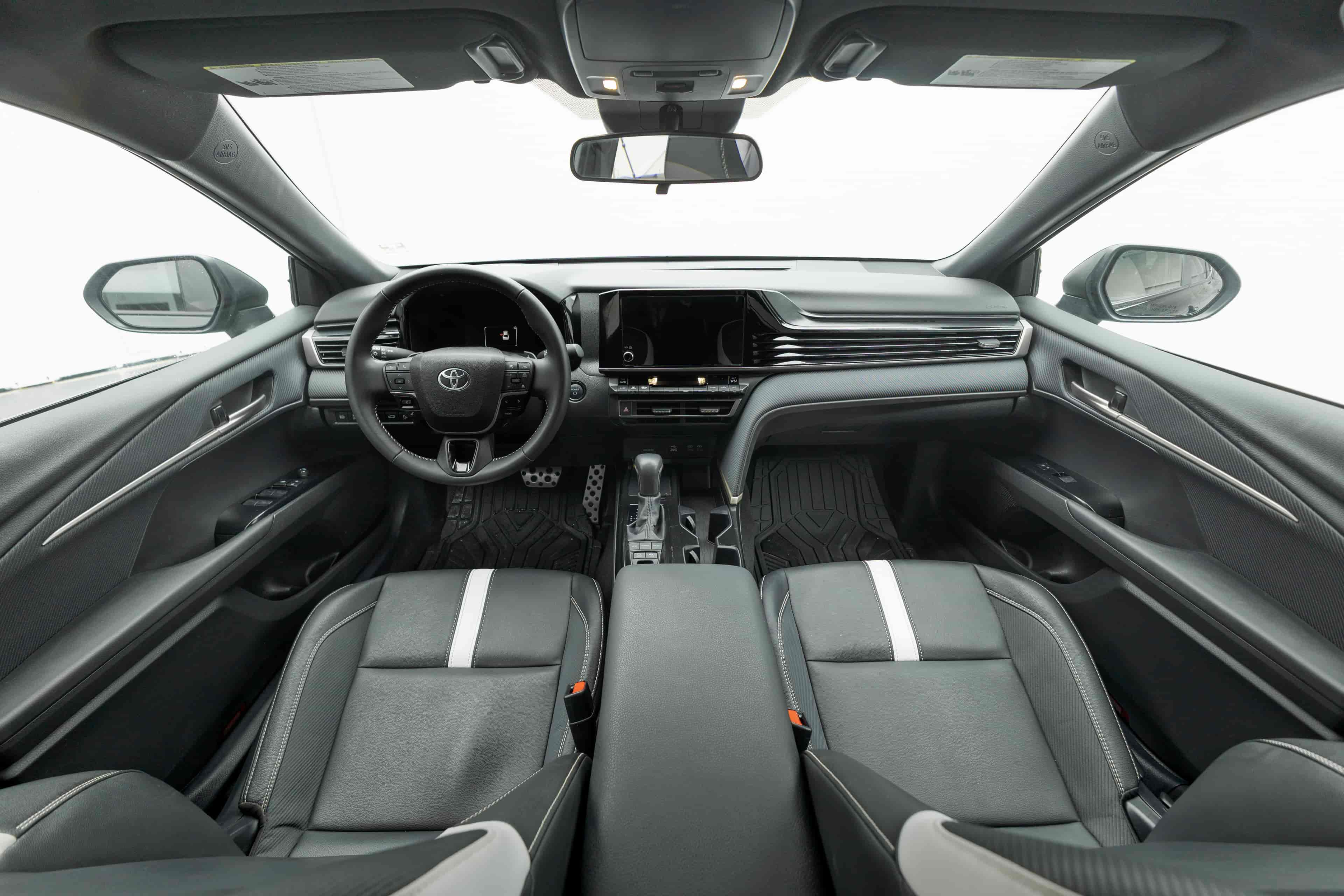 TOYOTA Camry - 8