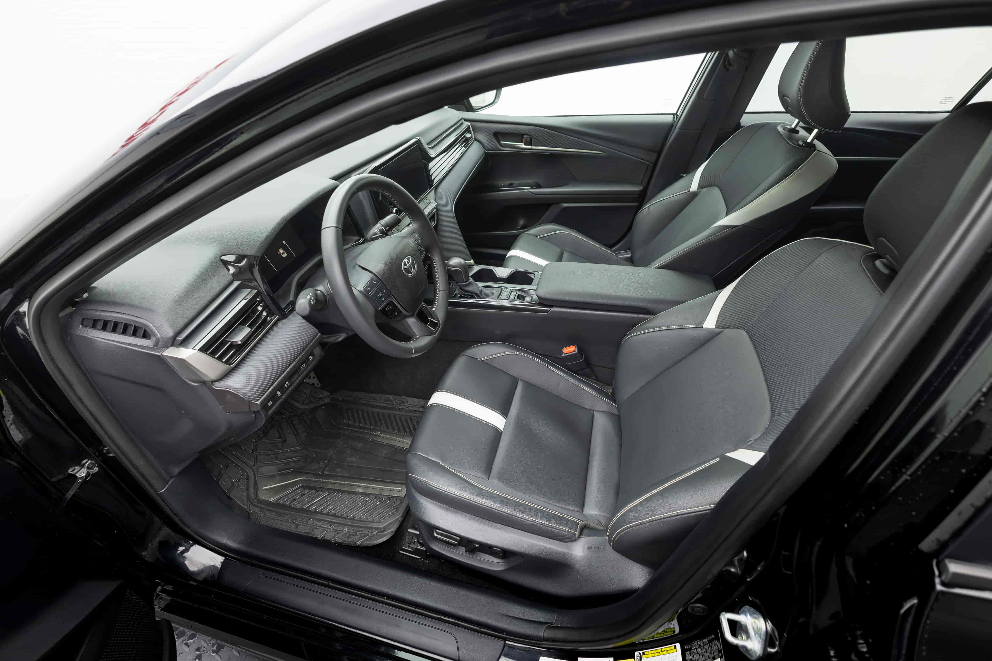 TOYOTA Camry - 9