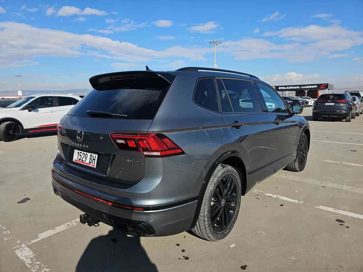 VOLKSWAGEN Tiguan - 4
