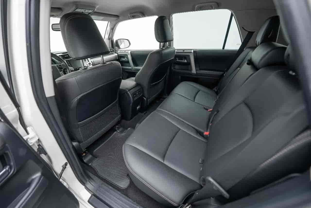 TOYOTA 4Runner - 8