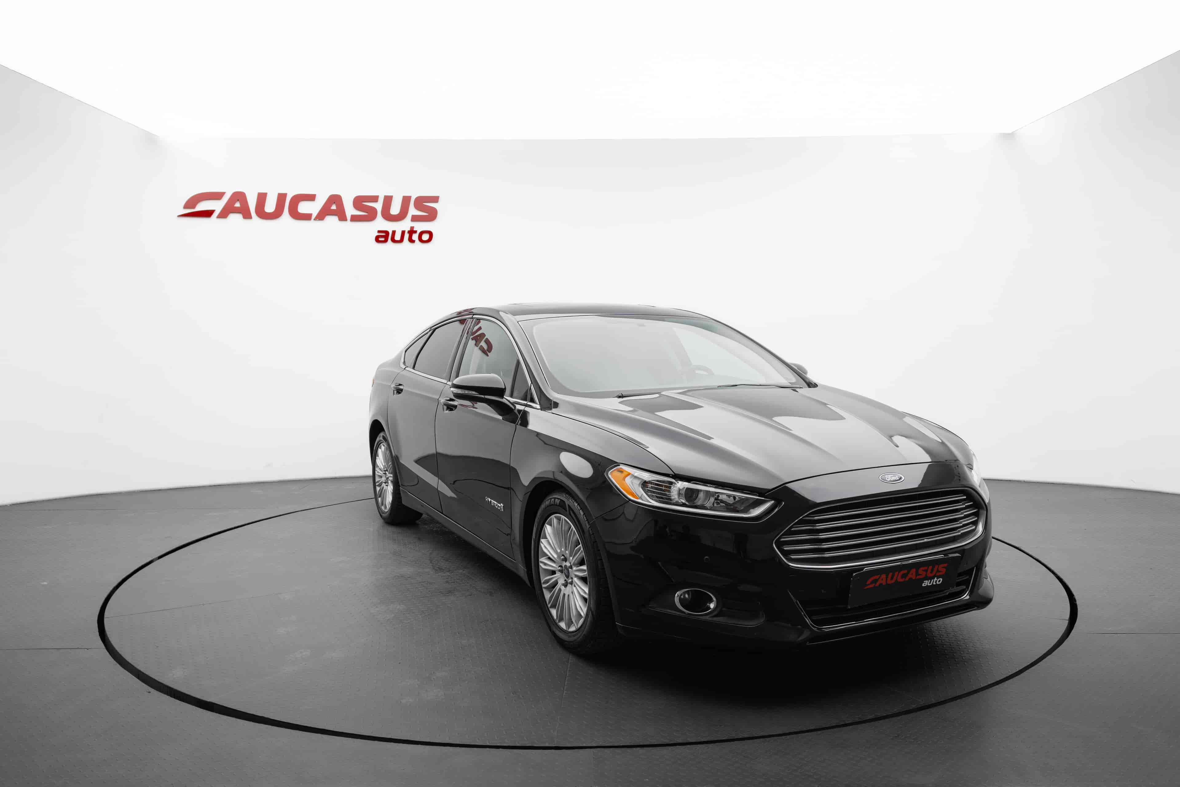 FORD Fusion - 3