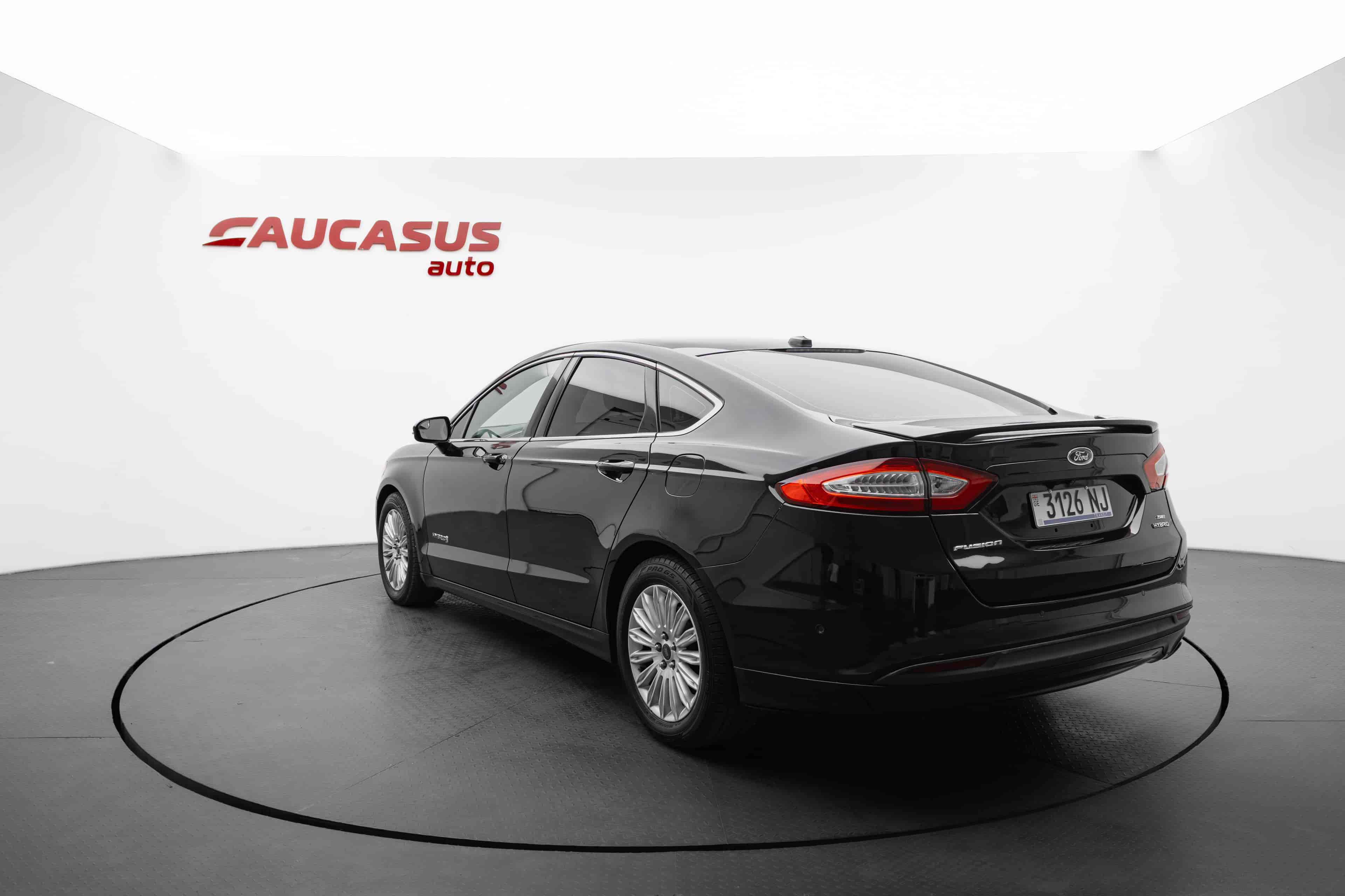 FORD Fusion - 6