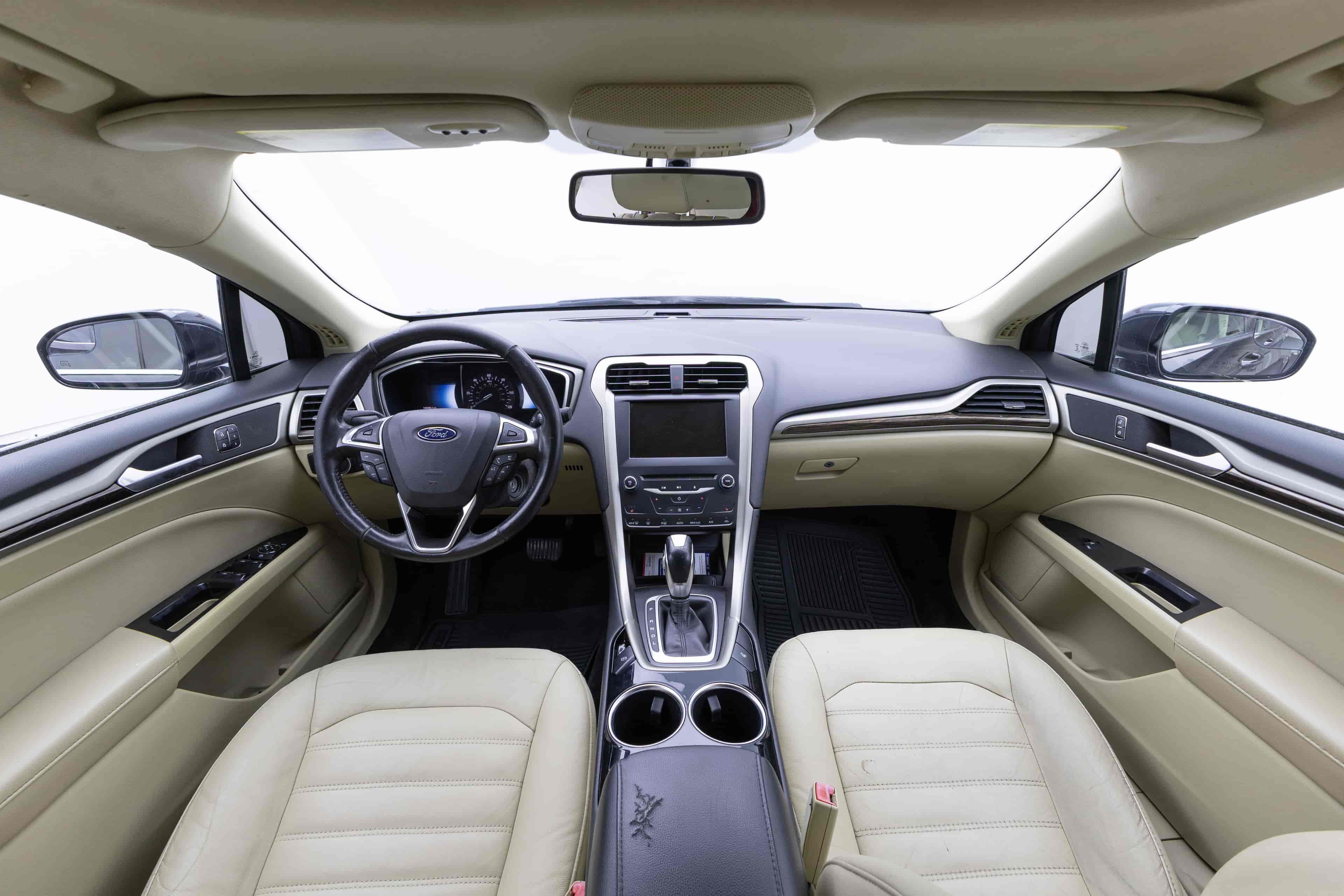 FORD Fusion - 9