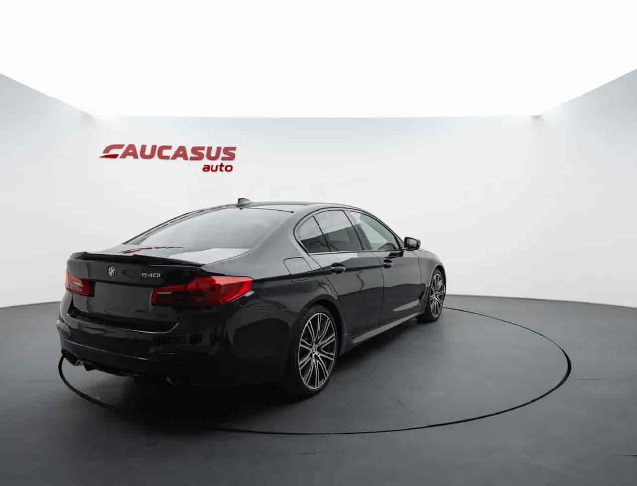 BMW 540i - 4