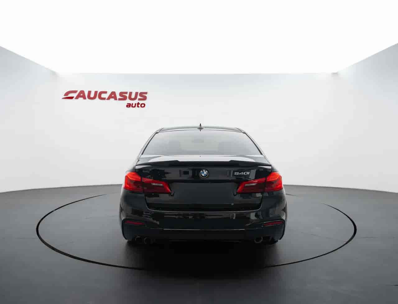 BMW 540i - 5