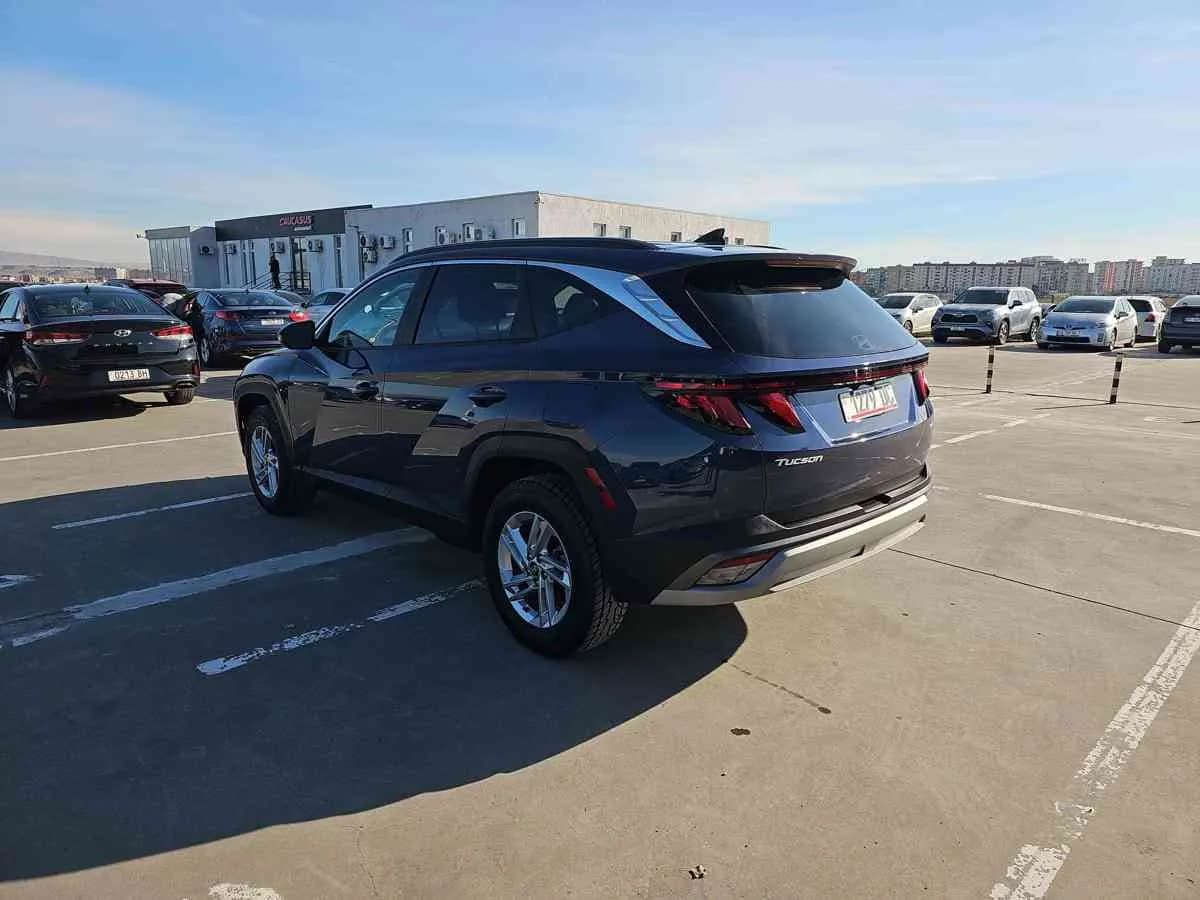 HYUNDAI Tucson - 6