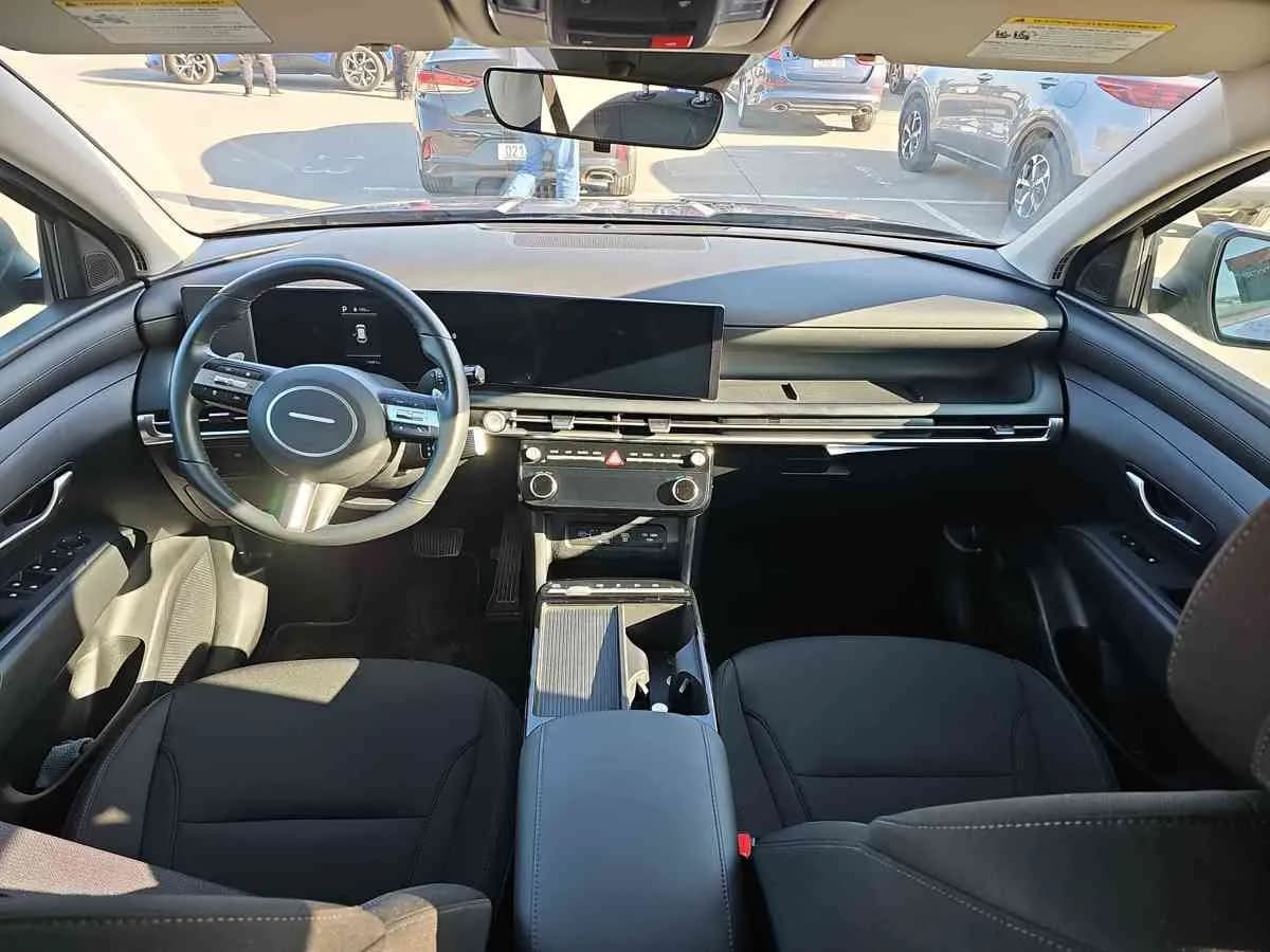 HYUNDAI Tucson - 7