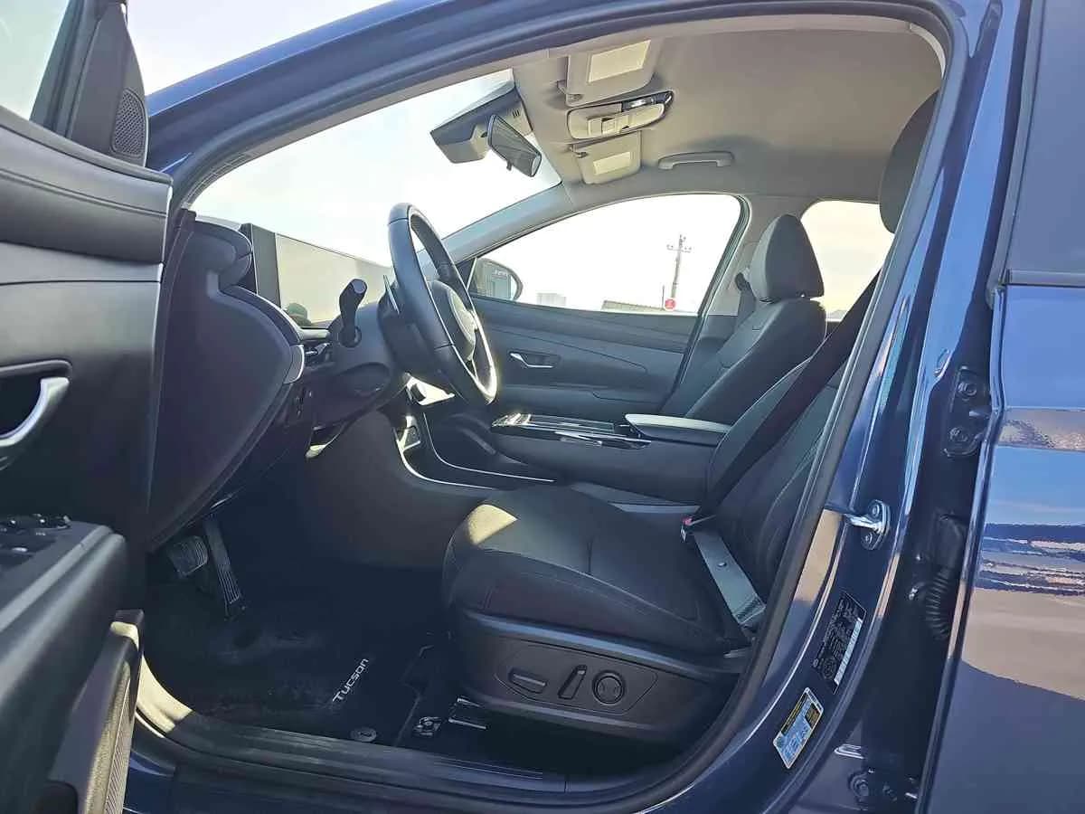 HYUNDAI Tucson - 8
