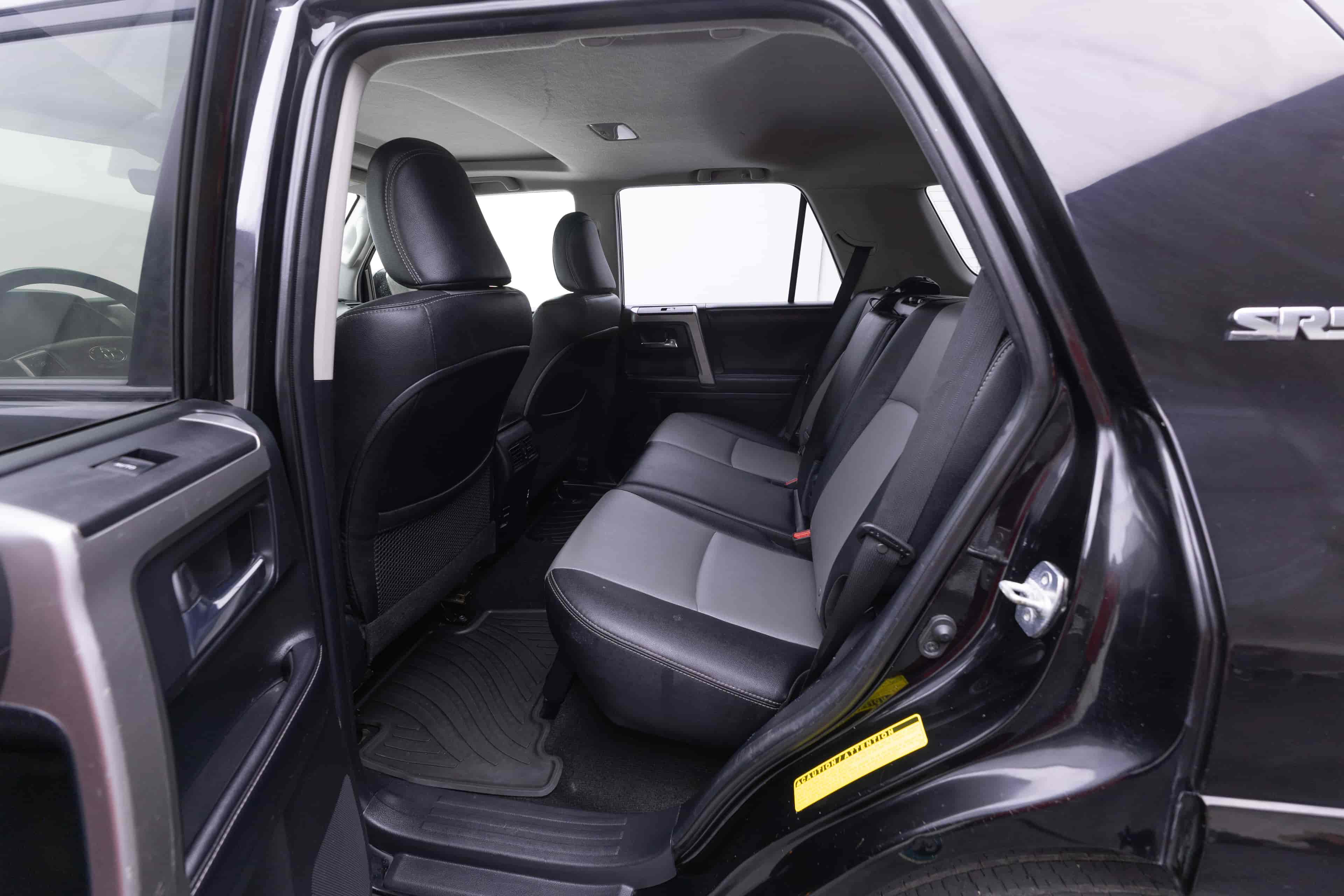 TOYOTA 4Runner - 8