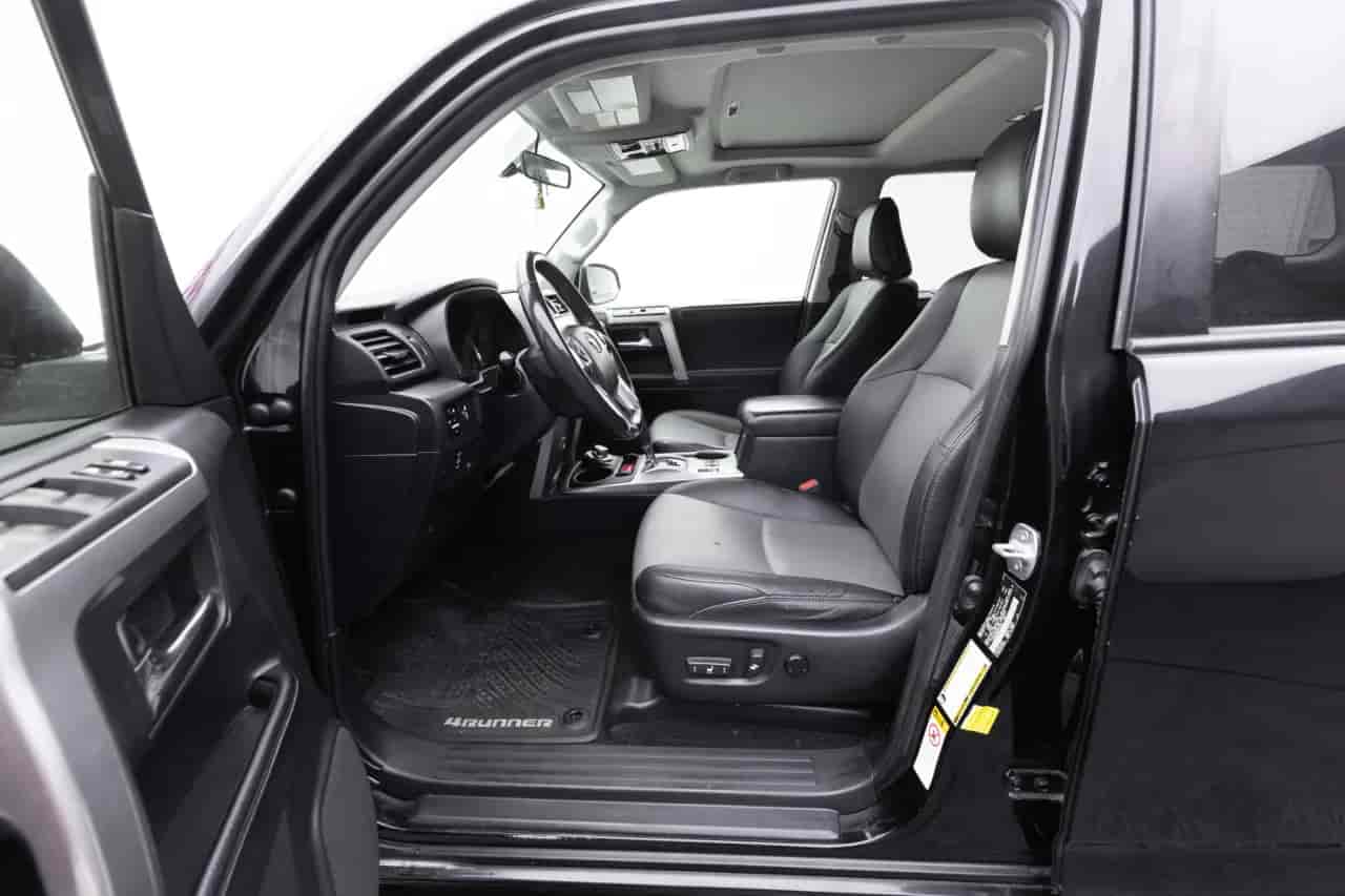 TOYOTA 4-Runner - 10