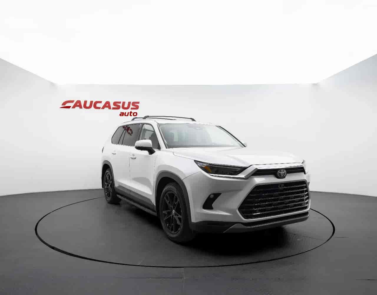 TOYOTA Grand Highlander - 3