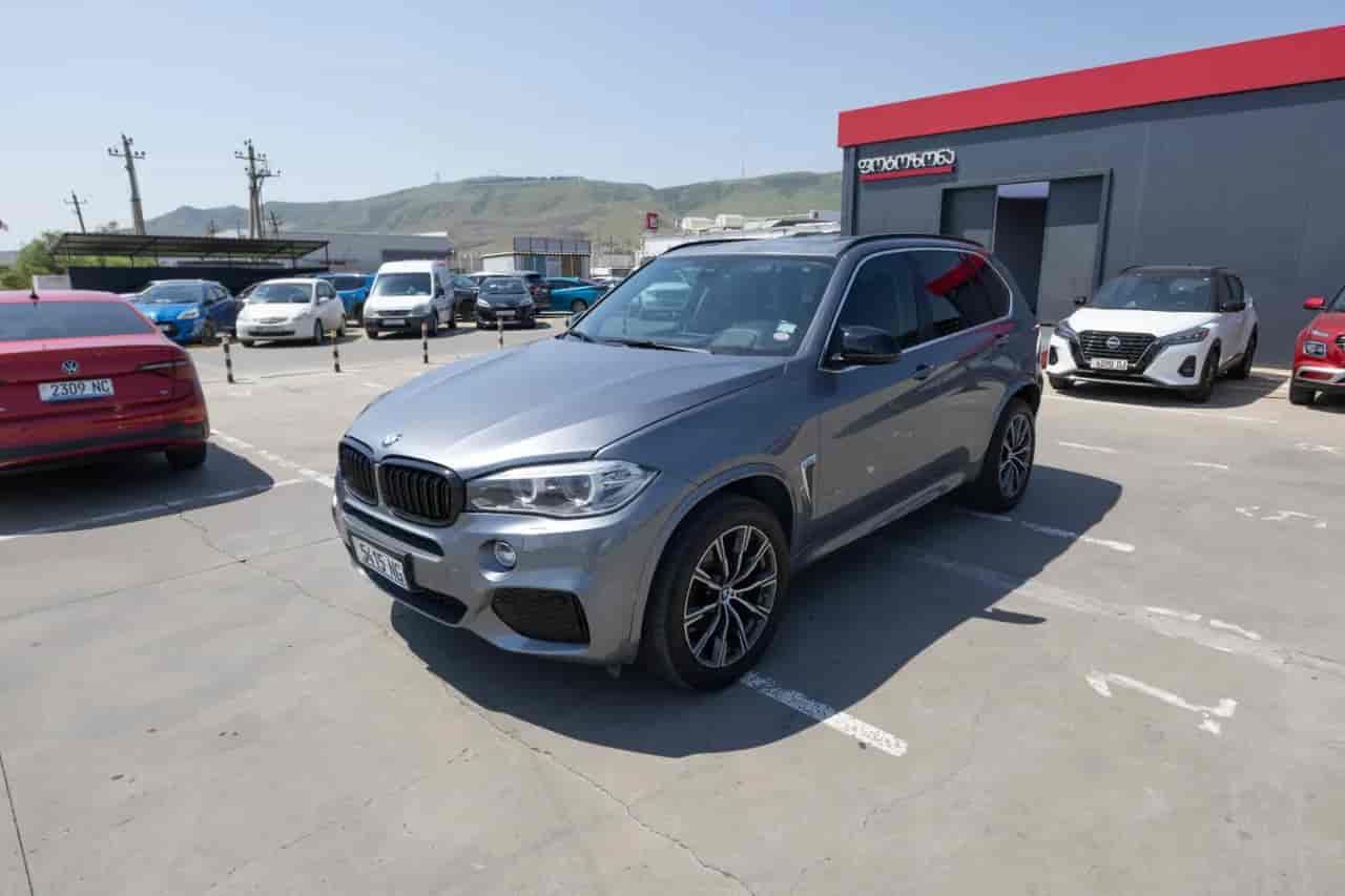 BMW X5 - 1