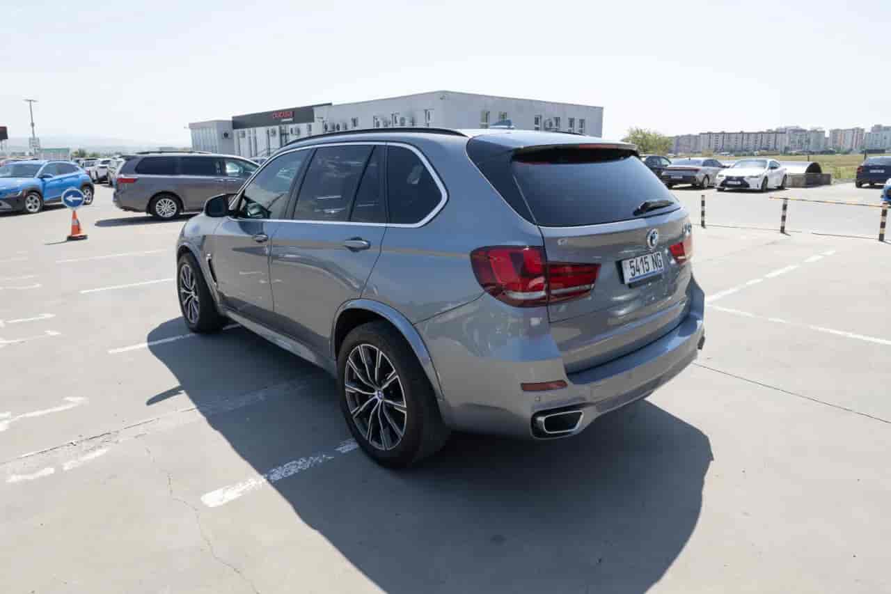 BMW X5 - 6